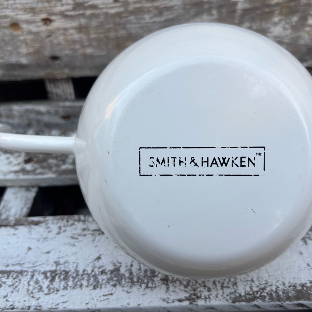 Smith & Hawken metal watering can - Picture 7 of 11